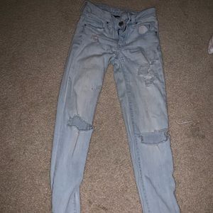 American eagle distressed jeans